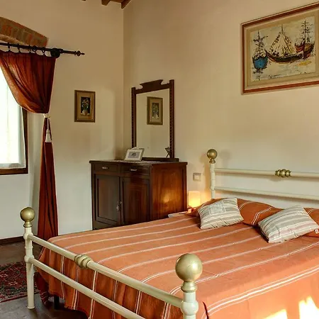 Casa Del Ponte Holiday home